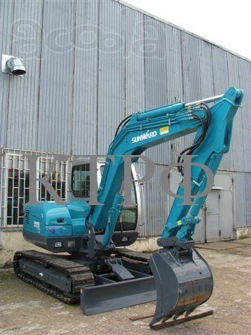 Гусеничный экскаватор SUNWARD SWE70