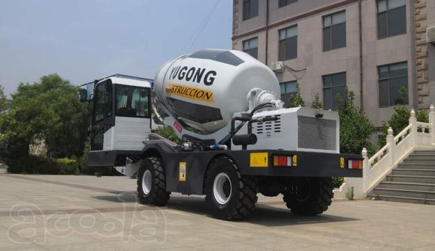 Самозагружащий автобетоносмеситель Yugong SDM2500