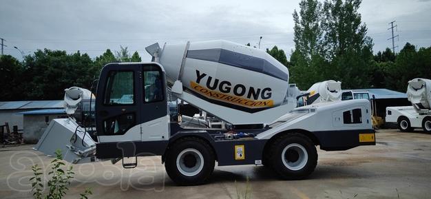 Самозагружащий автобетоносмеситель Yugong SDM5500